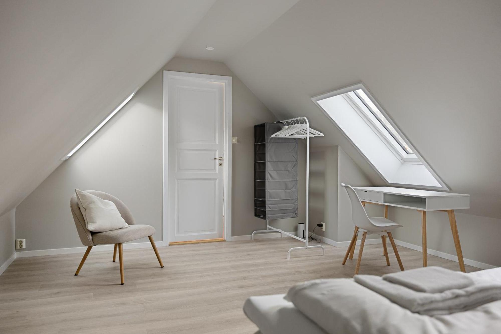 Homerentals L 120Sqm Mid-Central - King Beds - 500Mbps Wi-Fi Bergen Buitenkant foto